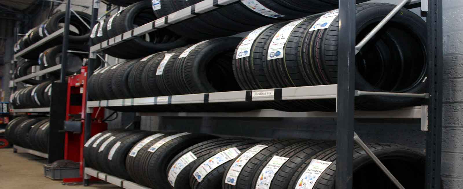 Dundee Tyre Stock